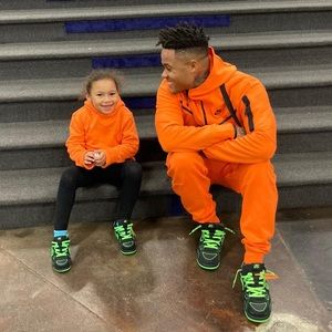 NIKE tracksuit! Top M, bottom S🧡